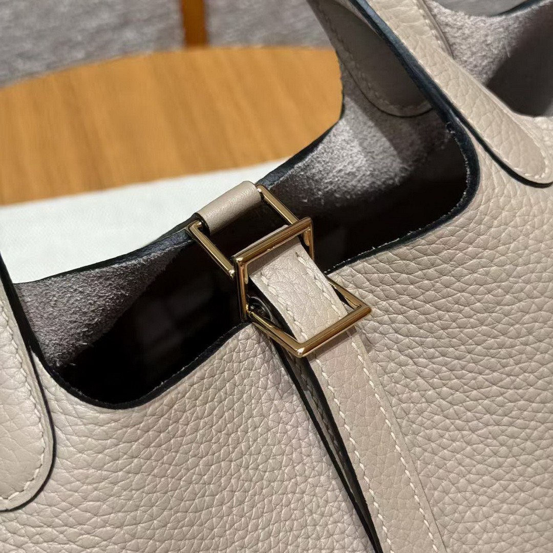 Hermes Picotin Lock 18 CM Bag Handmade In Taurillon Clemence Leather Gold Hardware 81 Gris Tourtlle - Image 7