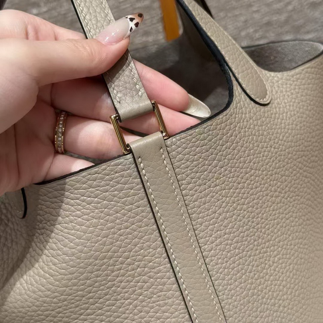 Hermes Picotin Lock 18 CM Bag Handmade In Taurillon Clemence Leather Gold Hardware 81 Gris Tourtlle - Image 3