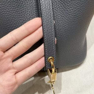 Hermes Picotin Lock 18 CM Bag Handmade In Taurillon Clemence Leather Gold Hardware 88 Graphite - Image 11