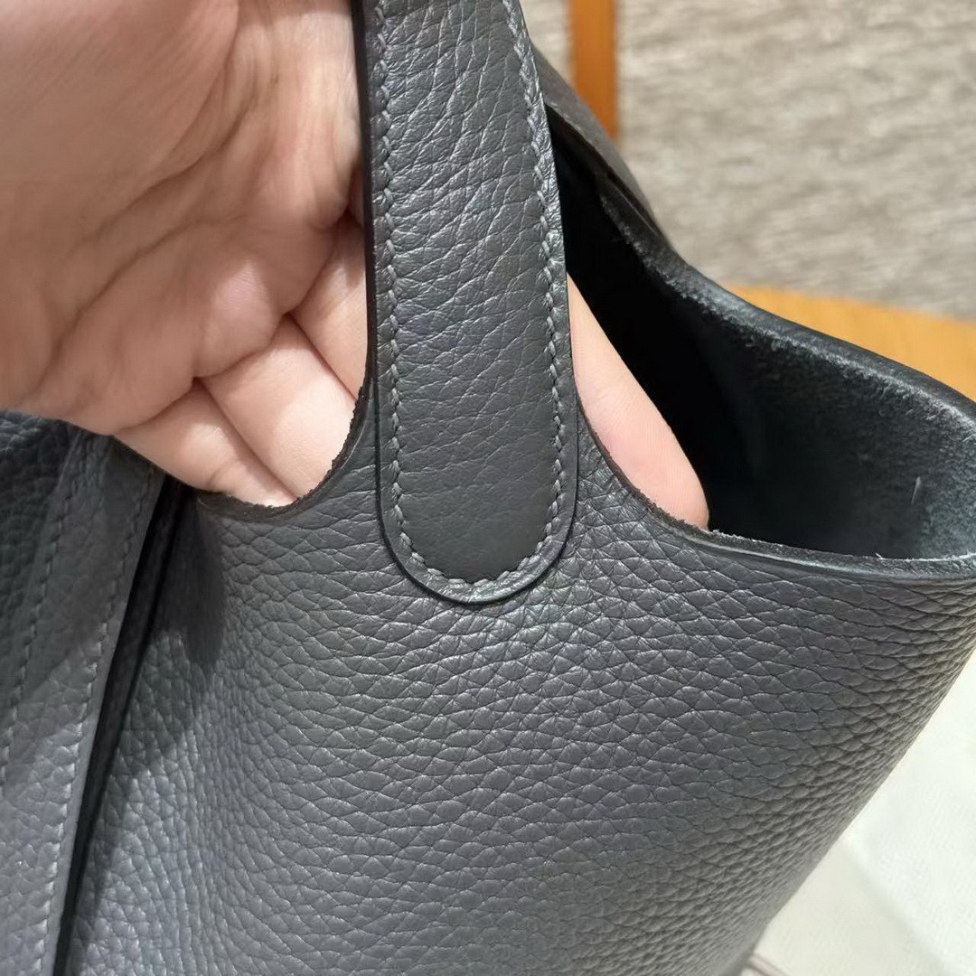 Hermes Picotin Lock 18 CM Bag Handmade In Taurillon Clemence Leather Gold Hardware 88 Graphite - Image 9
