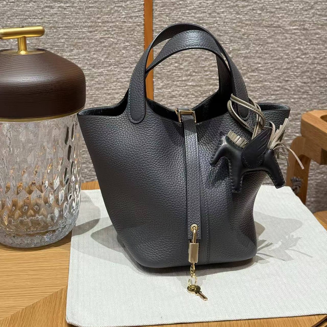 Hermes Picotin Lock 18 CM Bag Handmade In Taurillon Clemence Leather Gold Hardware 88 Graphite - Image 3