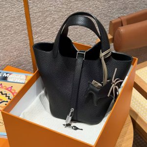 Hermes Picotin Lock 18 CM Bag Handmade In Taurillon Clemence Leather Silver Hardware 89 Noir - Image 3