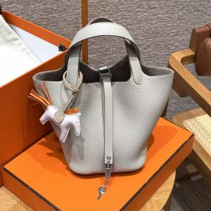 Hermes Picotin Lock 18 CM Bag Handmade In Taurillon Clemence Leather Sliver Hardware 8L Beton - Image 9