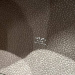 Hermes Picotin Lock 18 CM Bag Handmade In Taurillon Clemence Leather Silver Hardware 8Q Beige Marfa - Image 17