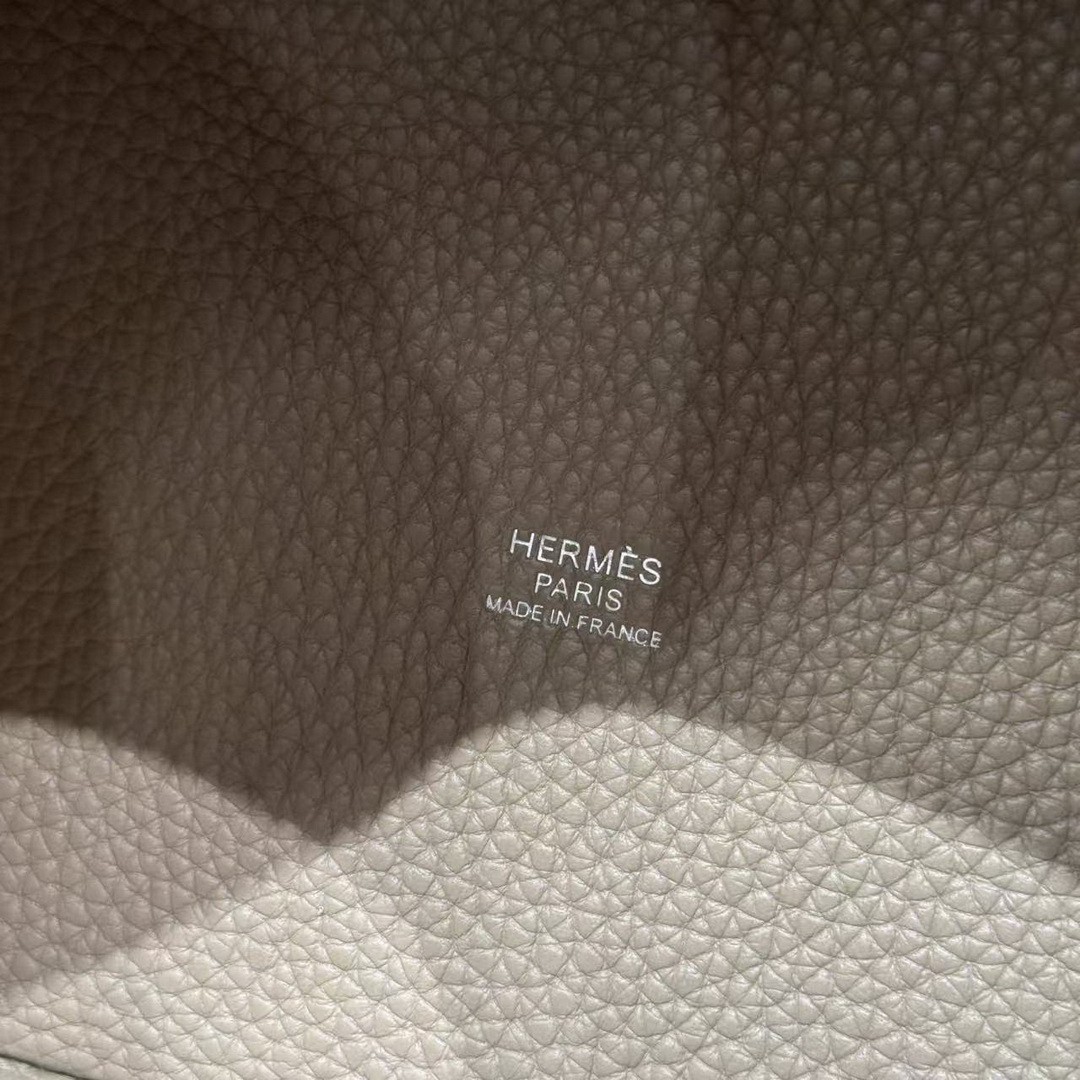 Hermes Picotin Lock 18 CM Bag Handmade In Taurillon Clemence Leather Silver Hardware 8Q Beige Marfa - Image 17
