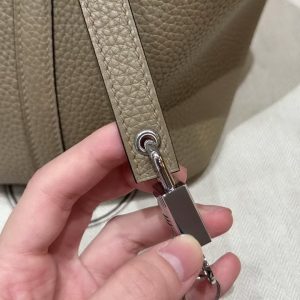 Hermes Picotin Lock 18 CM Bag Handmade In Taurillon Clemence Leather Silver Hardware 8Q Beige Marfa - Image 15