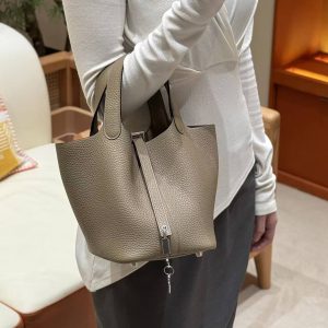 Hermes Picotin Lock 18 CM Bag Handmade In Taurillon Clemence Leather Silver Hardware 8Q Beige Marfa - Image 6