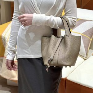 Hermes Picotin Lock 18 CM Bag Handmade In Taurillon Clemence Leather Silver Hardware 8Q Beige Marfa - Image 5