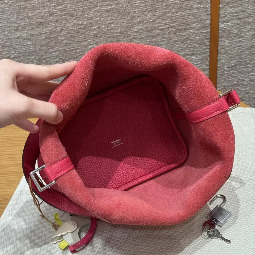 Hermes Picotin Lock 18 CM Bag Handmade In Taurillon Clemence Leather Silver Hardware 90 Framboise - Image 17