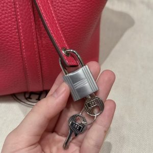 Hermes Picotin Lock 18 CM Bag Handmade In Taurillon Clemence Leather Silver Hardware 90 Framboise - Image 9