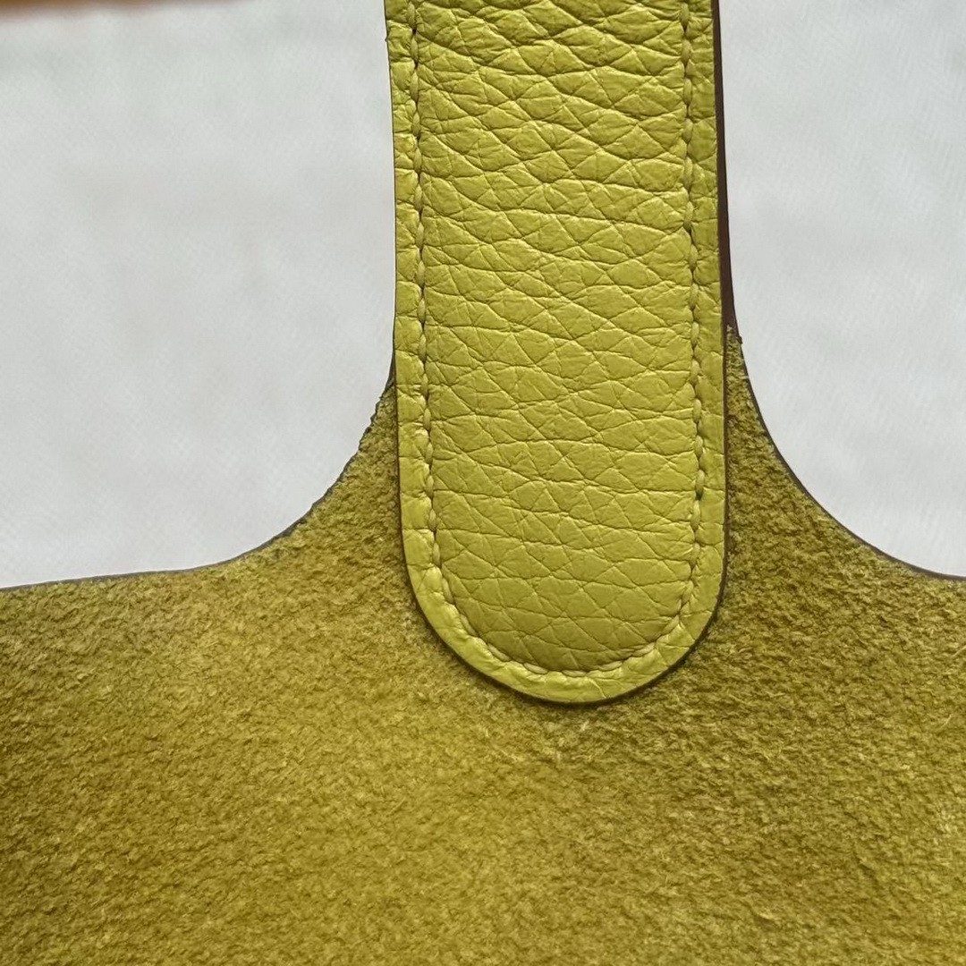 Hermes Picotin Lock 18 CM Bag Handmade In Taurillon Clemence Leather Silver Hardware 9R Lime - Image 11