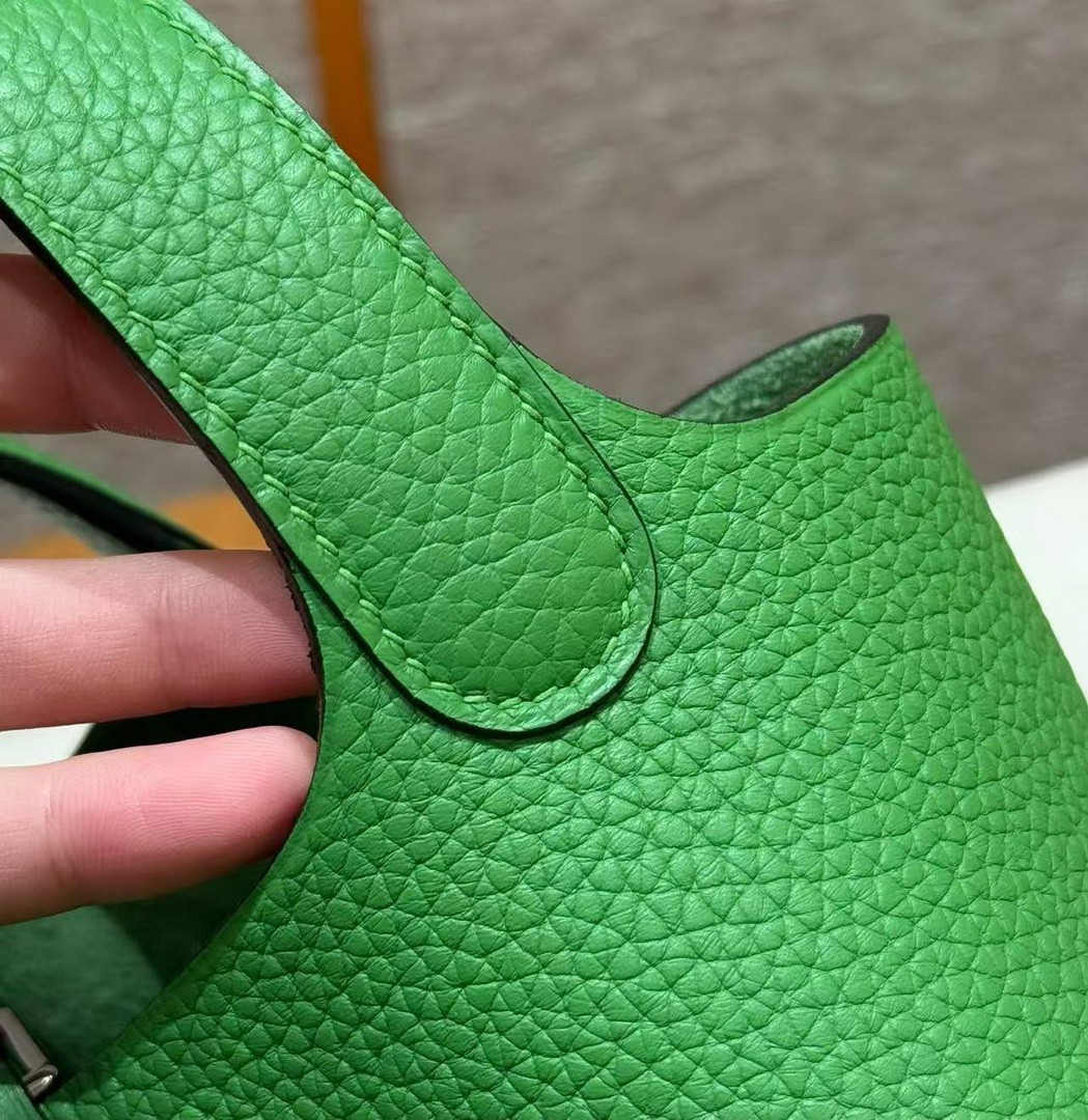 Hermes Picotin Lock 18 CM Bag Handmade In Taurillon Clemence Leather Silver Hardware A8 Vert Yucca - Image 6