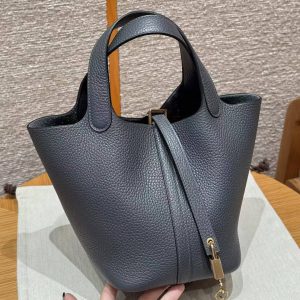 Hermes Picotin Lock 18 CM Bag Handmade In Taurillon Clemence Leather Gold Hardware H0 Girs Misty