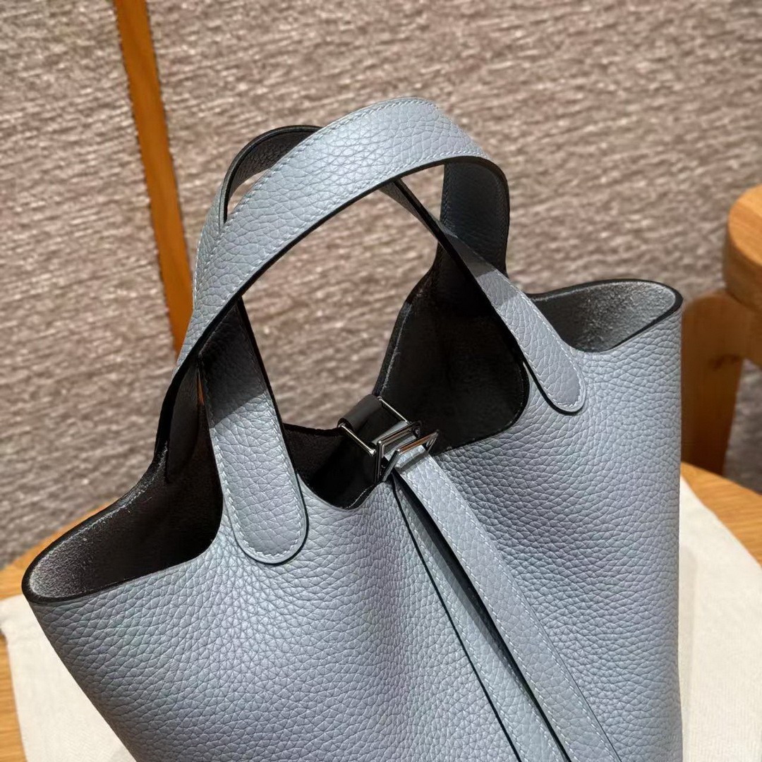 Hermes Picotin Lock 18 CM Bag Handmade In Taurillon Clemence Leather Silver Hardware J7 Blue Lin - Image 12