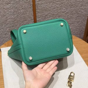 Hermes Picotin Lock 18 CM Bag Handmade In Taurillon Clemence Leather Gold Hardware O6 Vert Jade - Image 10