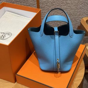 Hermes Picotin Lock 18 CM Bag Handmade In Taurillon Clemence Leather Gold Hardware P3 Bleu De Nord - Image 9