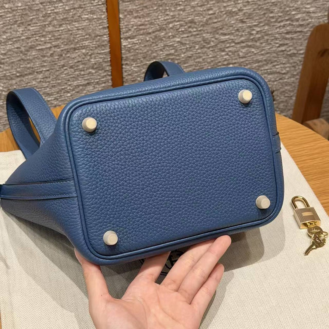 Hermes Picotin Lock 18 CM Bag Handmade In Taurillon Clemence Leather Gold Hardware R2 Blue Agate - Image 13