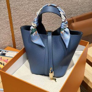 Hermes Picotin Lock 18 CM Bag Handmade In Taurillon Clemence Leather Gold Hardware R2 Blue Agate - Image 9