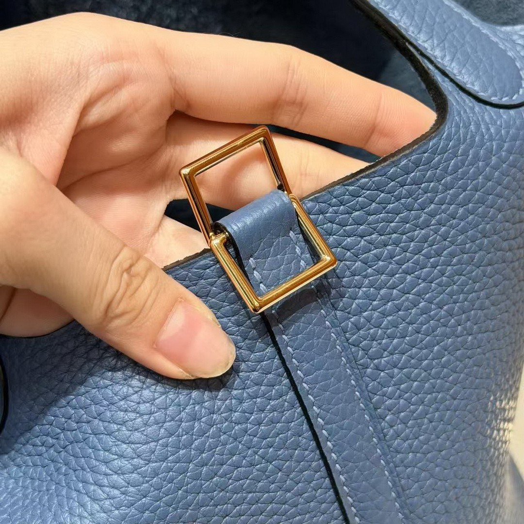 Hermes Picotin Lock 18 CM Bag Handmade In Taurillon Clemence Leather Gold Hardware R2 Blue Agate - Image 3