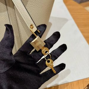 Hermes Picotin Lock 18 CM Bag Handmade In Taurillon Clemence Leather Gold Hardware S2 Trench - Image 6