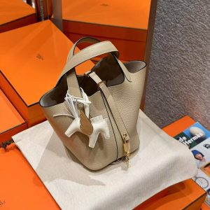 Hermes Picotin Lock 18 CM Bag Handmade In Taurillon Clemence Leather Gold Hardware S2 Trench - Image 4