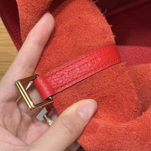 Hermes Picotin Lock 18 CM Bag Handmade In Taurillon Clemence Leather Gold Hardware S3 Rouge Coeur - Image 4
