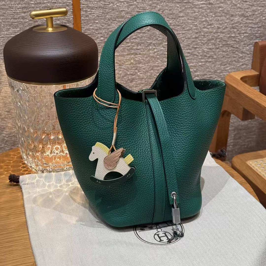 Hermes Picotin Lock 18 CM Bag Handmade In Taurillon Clemence Leather Silver Hardware U4 Vert Vertigo - Image 8
