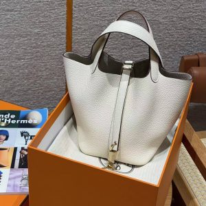 Hermes Picotin Lock 18 CM Bag Handmade In Taurillon Clemence Leather Gold Hardware i2 Nata - Image 9