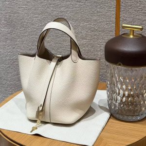 Hermes Picotin Lock 18 CM Bag Handmade In Taurillon Clemence Leather Gold Hardware i2 Nata - Image 7