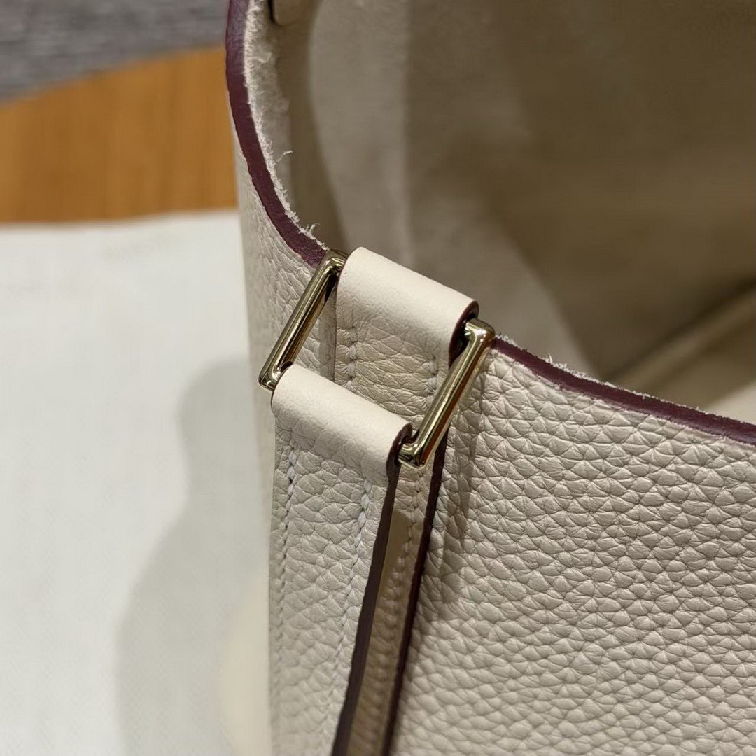 Hermes Picotin Lock 18 CM Bag Handmade In Taurillon Clemence Leather Gold Hardware i2 Nata - Image 5