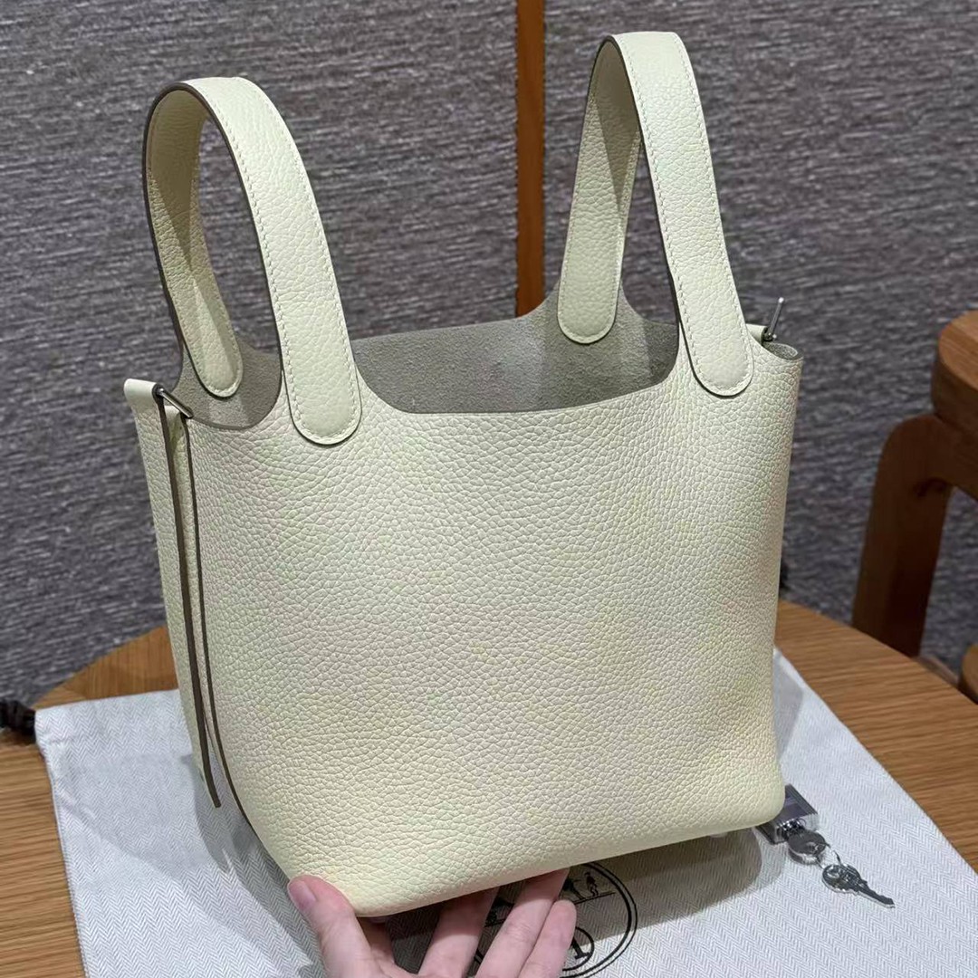 Hermes Picotin Lock 18 CM Bag Handmade In Taurillon Clemence Leather Silver Hardware i8 Jaune Milton - Image 16