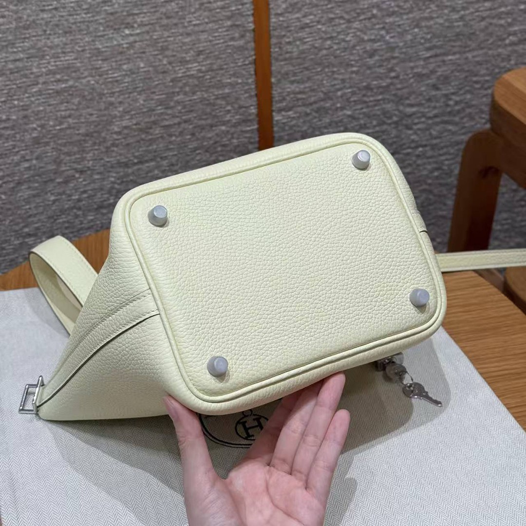 Hermes Picotin Lock 18 CM Bag Handmade In Taurillon Clemence Leather Silver Hardware i8 Jaune Milton - Image 15
