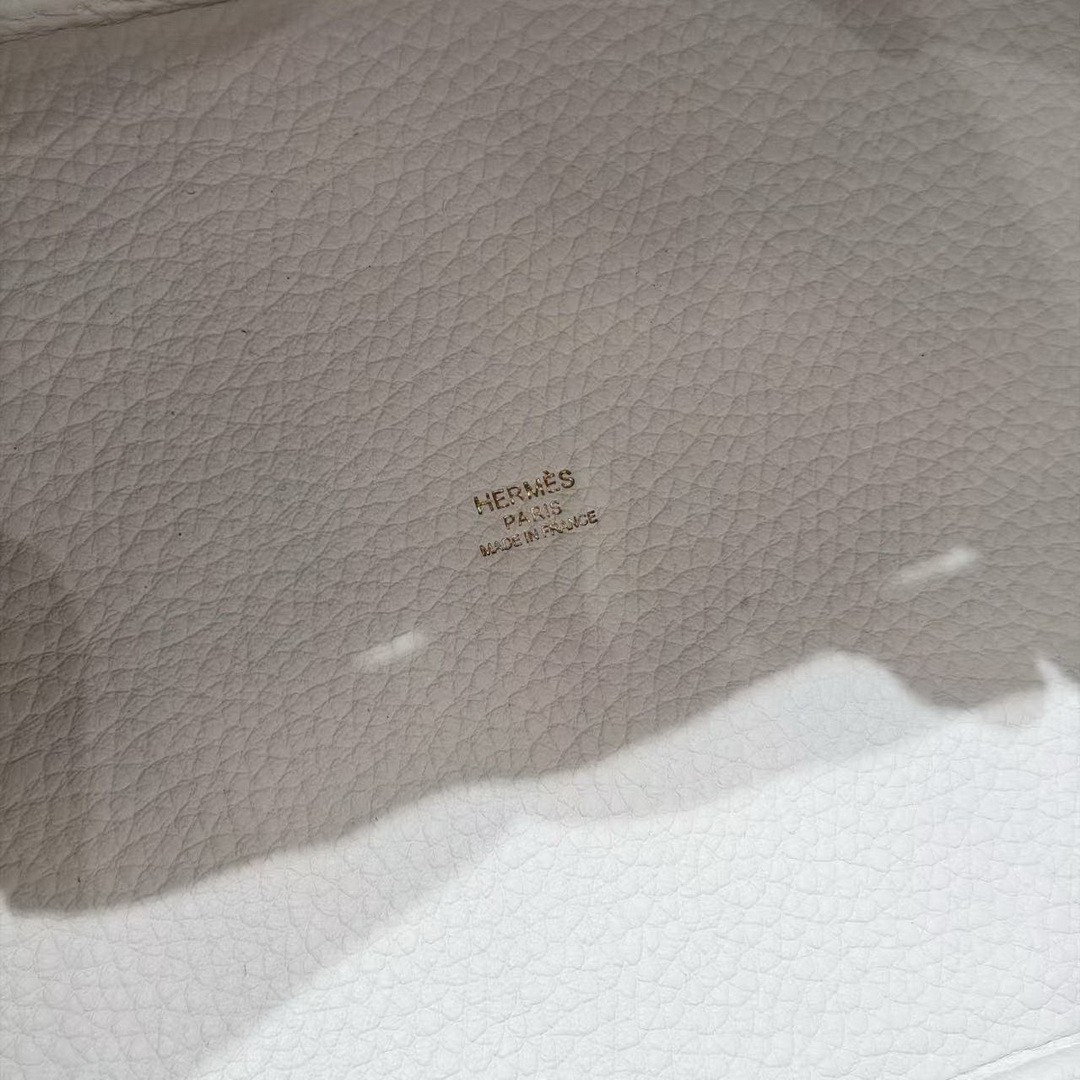Hermes Picotin Lock 22 CM Bag Handmade In Taurillon Clemence Leather Gold Hardware 01 Blanc - Image 13
