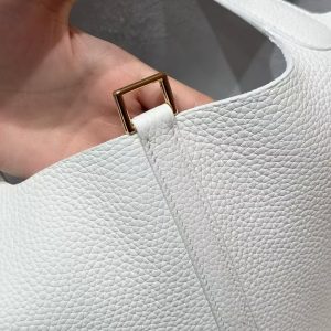 Hermes Picotin Lock 22 CM Bag Handmade In Taurillon Clemence Leather Gold Hardware 01 Blanc - Image 6
