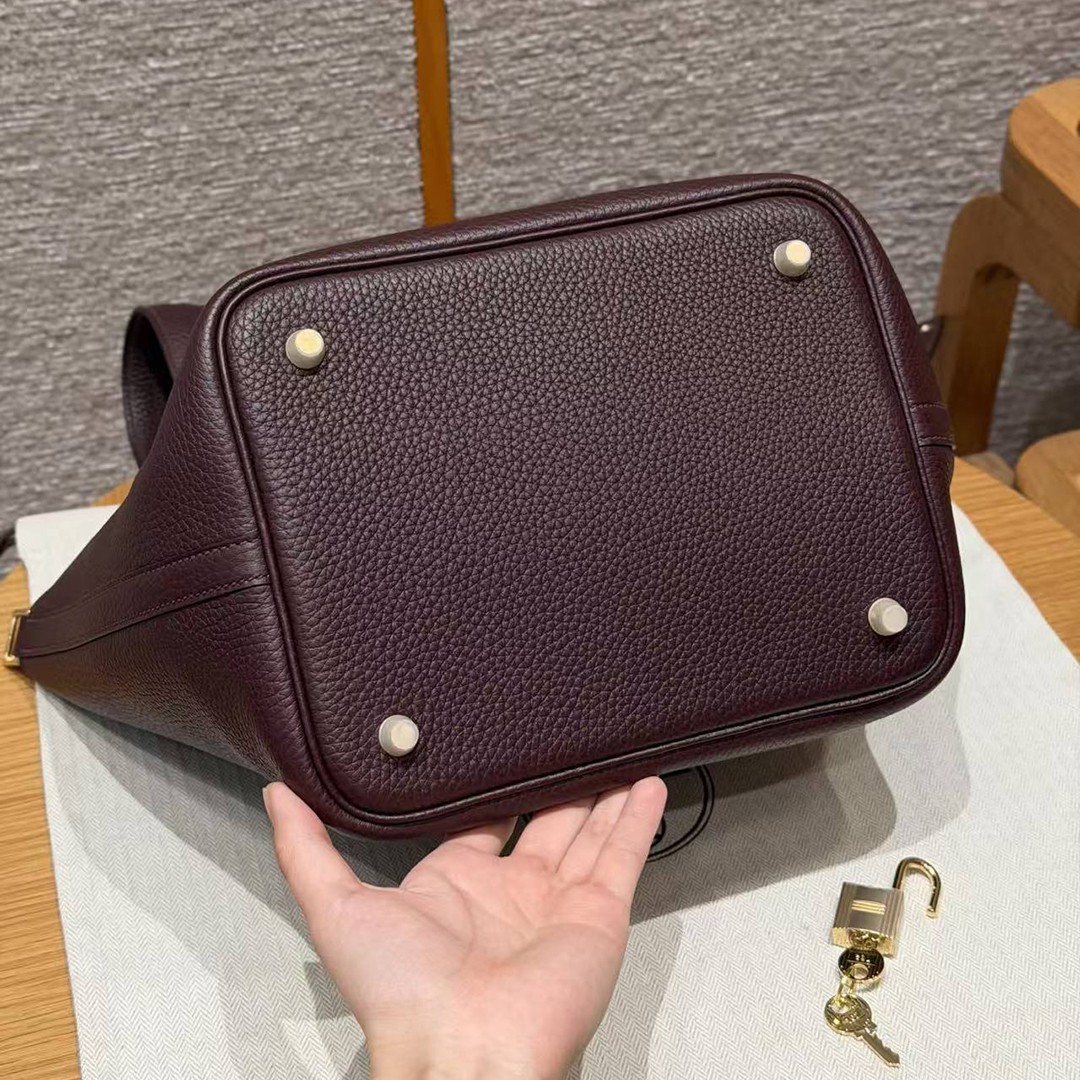 Hermes Picotin Lock 22 CM Bag Handmade In Taurillon Clemence Leather Gold Hardware 0G Rouge Seller - Image 12