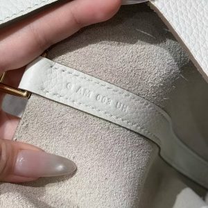 Hermes Picotin Lock 22 CM Bag Handmade In Taurillon Clemence Leather Gold Hardware 0T Mushroom - Image 11