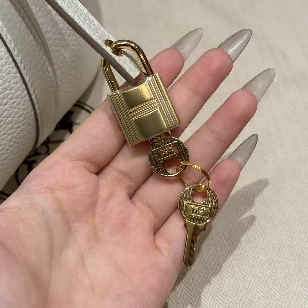 Hermes Picotin Lock 22 CM Bag Handmade In Taurillon Clemence Leather Gold Hardware 0T Mushroom - Image 10