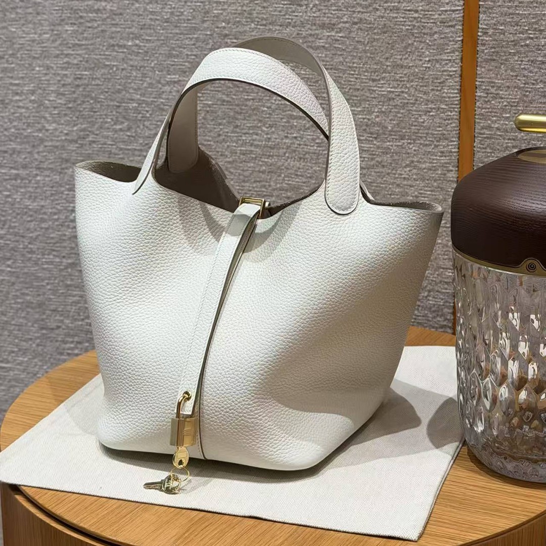 Hermes Picotin Lock 22 CM Bag Handmade In Taurillon Clemence Leather Gold Hardware 0T Mushroom - Image 8