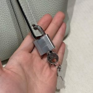 Hermes Picotin Lock 22 CM Bag Handmade In Taurillon Clemence Leather Silver Hardware 0W Girs Neve - Image 7