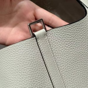 Hermes Picotin Lock 22 CM Bag Handmade In Taurillon Clemence Leather Silver Hardware 0W Girs Neve - Image 5