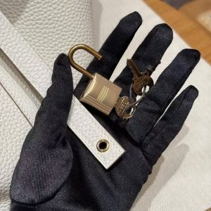 Hermes Picotin Lock 22 CM Bag Handmade In Taurillon Clemence Leather Gold Hardware 10 Craie - Image 8