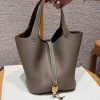 Hermes Picotin Lock 22 CM Bag Handmade In Taurillon Clemence Leather Gold Hardware 18 Etoupe