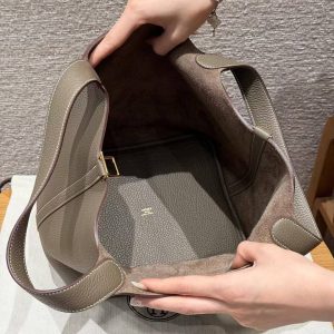 Hermes Picotin Lock 22 CM Bag Handmade In Taurillon Clemence Leather Gold Hardware 18 Etoupe - Image 12