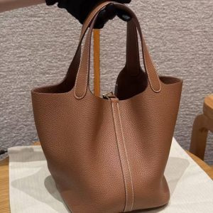 Hermes Picotin Lock 22 CM Bag Handmade In Taurillon Clemence Leather Gold Hardware 37 Gold - Image 2