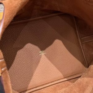 Hermes Picotin Lock 22 CM Bag Handmade In Taurillon Clemence Leather Gold Hardware 37 Gold - Image 13