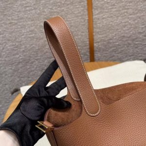 Hermes Picotin Lock 22 CM Bag Handmade In Taurillon Clemence Leather Gold Hardware 37 Gold - Image 4