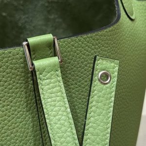 Hermes Picotin Lock 22 CM Bag Handmade In Taurillon Clemence Leather Silver Hardware 3i Vert Criquet - Image 4