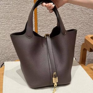 Hermes Picotin Lock 22 CM Bag Handmade In Taurillon Clemence Leather Gold Hardware 47 Chocolate