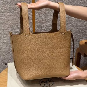 Hermes Picotin Lock 22 CM Bag Handmade In Taurillon Clemence Leather Gold Hardware 4B Biscuit - Image 14