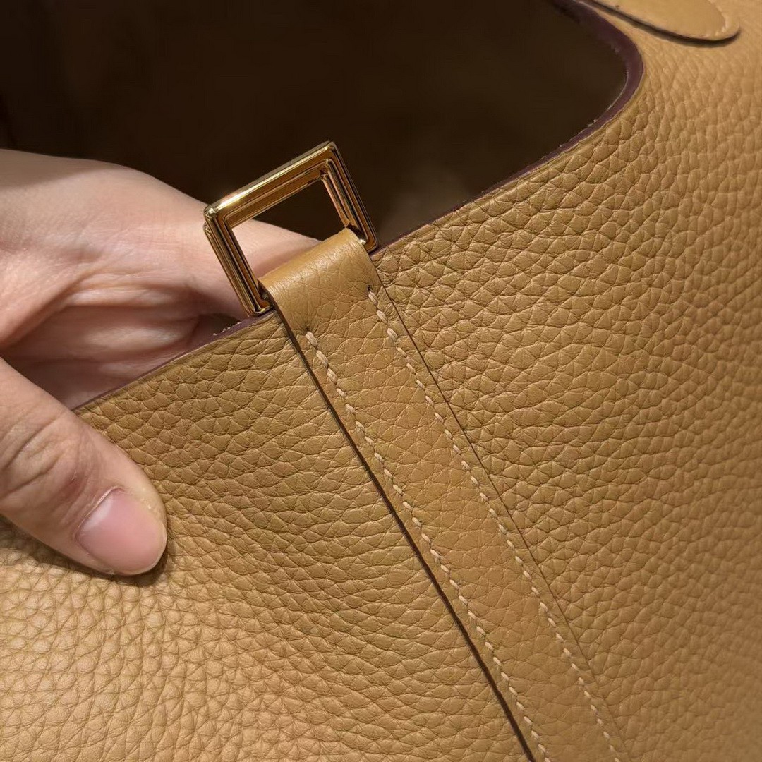 Hermes Picotin Lock 22 CM Bag Handmade In Taurillon Clemence Leather Gold Hardware 4B Biscuit - Image 5
